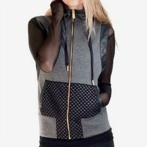 ALALA Flawless Tactical Vest in Grey with Mesh pockets + gold zipper